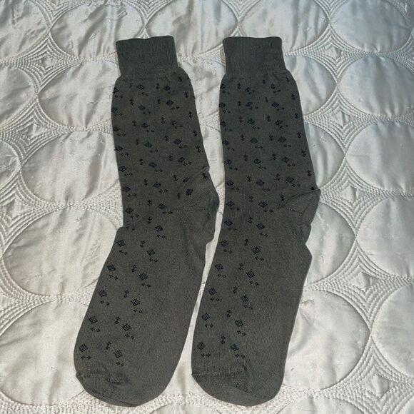 Bundle of 4 pairs of mens socks - Picture 3 of 6